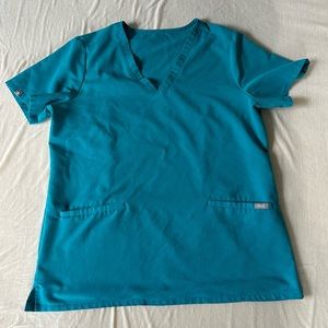 Figs medium scrub top teal